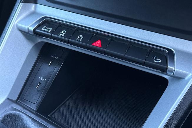 Audi Q3 Photo 39