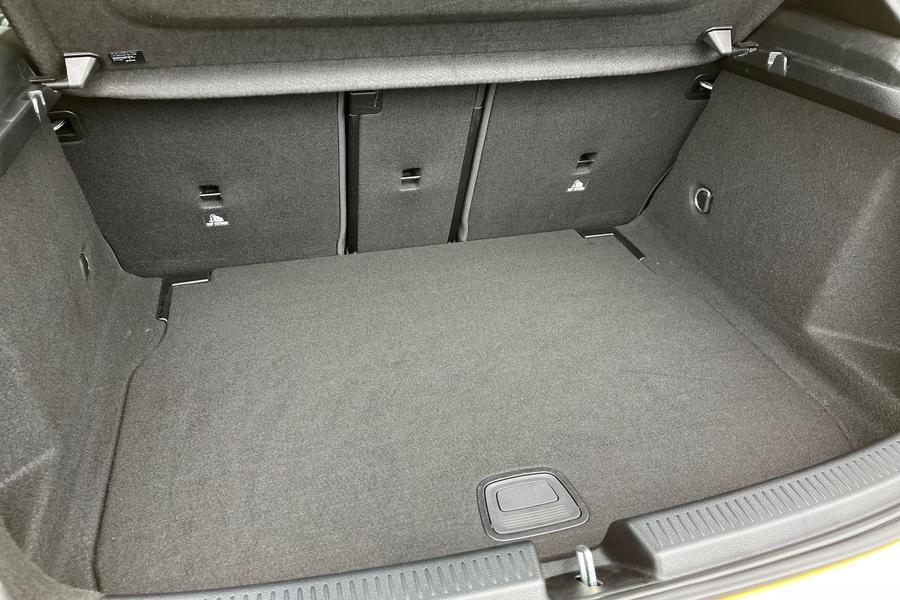 Mercedes-Benz A CLASS Photo autoimg-927aa09f72cd077a6269a24ef09436a6a3176889.jpg