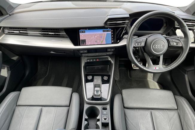 AUDI A3 Photo 10