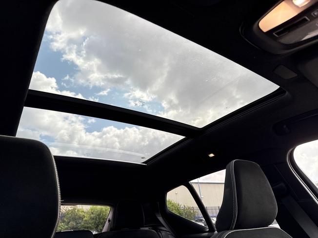 VOLVO Xc40 Photo 35
