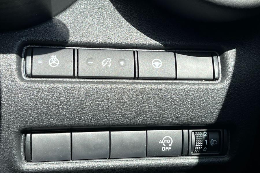 Nissan Juke Photo autoimg-92858151f76a9b9a0917444765183ddddeea2622.jpg