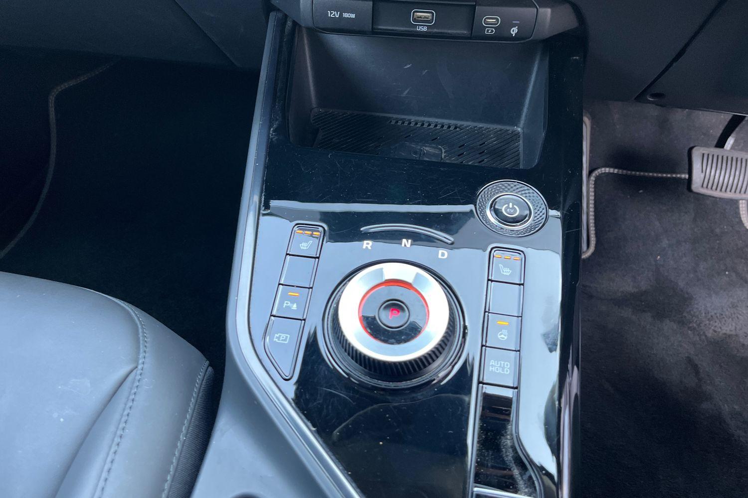 Kia NIRO Photo 29