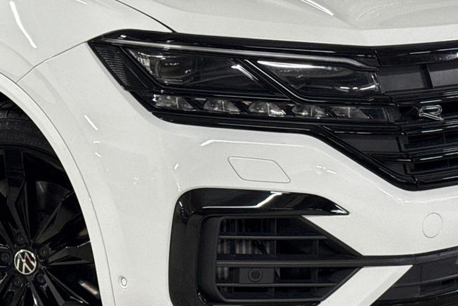 VOLKSWAGEN Touareg Photo 19