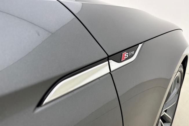 AUDI A5 Photo 25