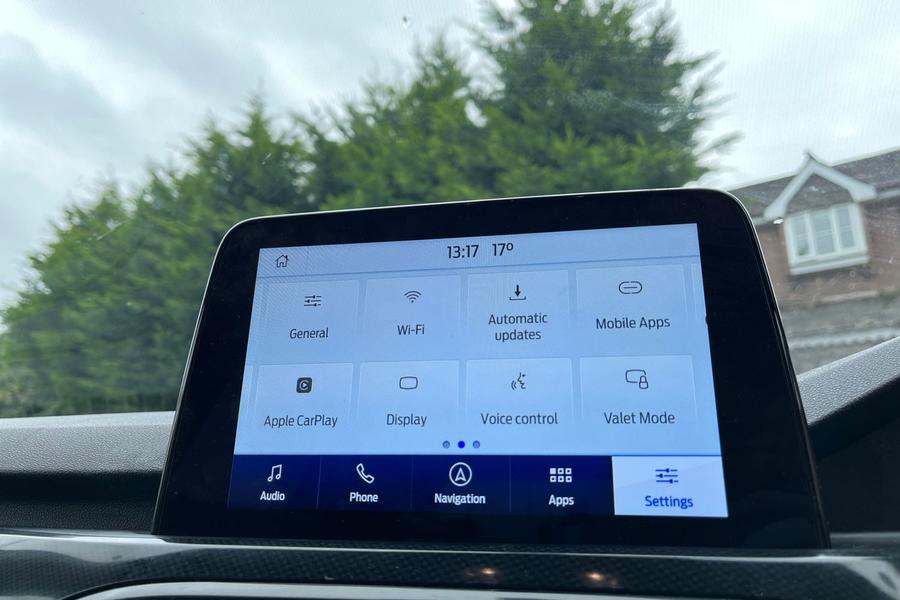 Ford KUGA Photo autoimg-9290be718a3d9ba7989baca1b18faf7647c30f21.jpg