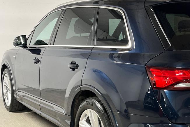 Audi Q7 Photo 33