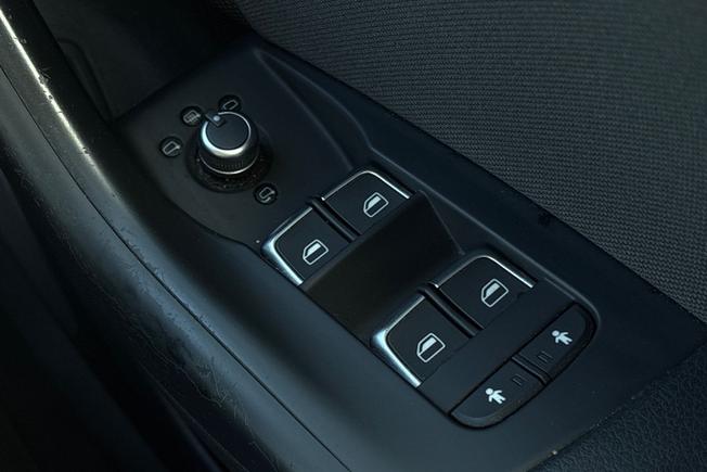 Audi Q3 Photo 22