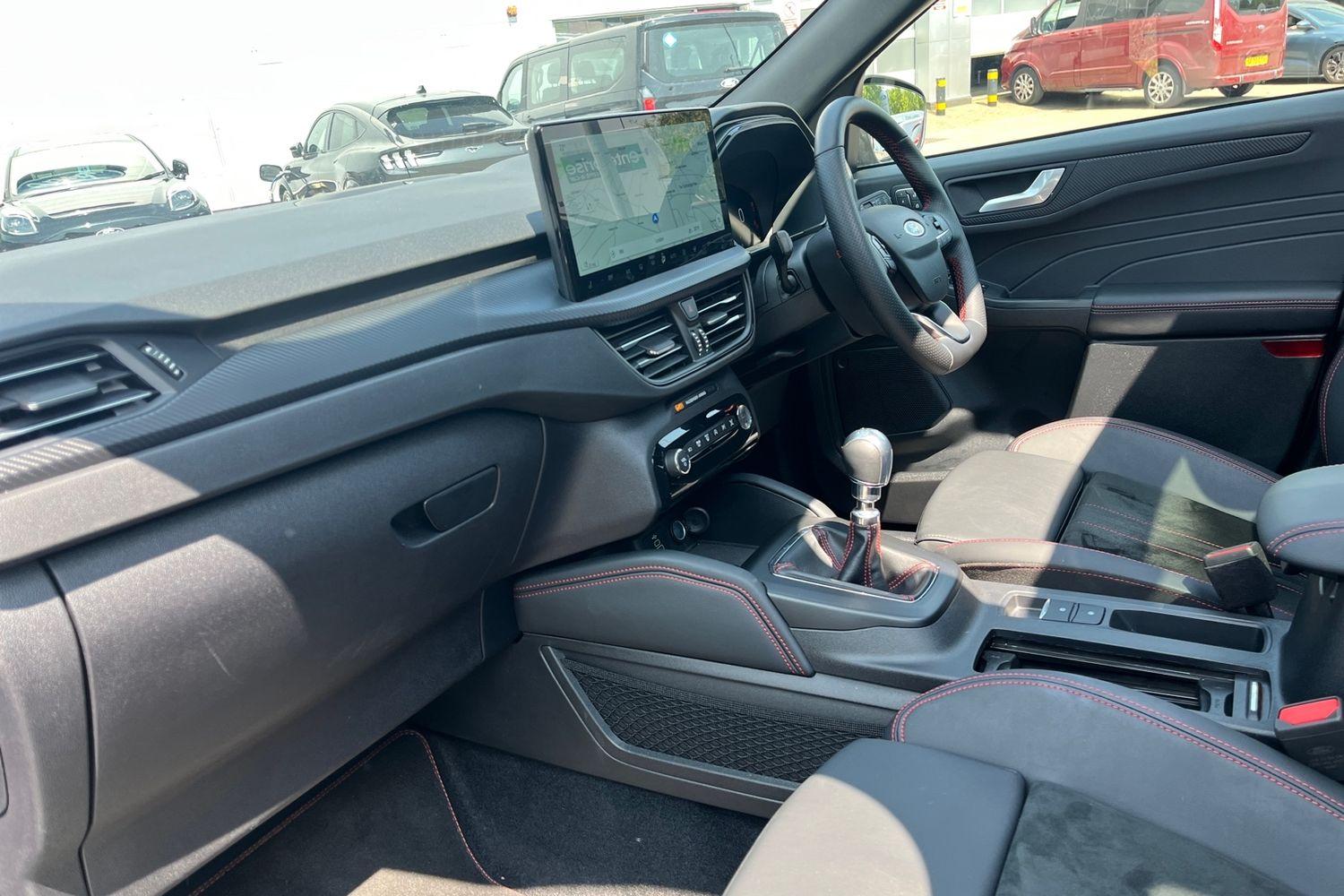 Ford Kuga Photo 17