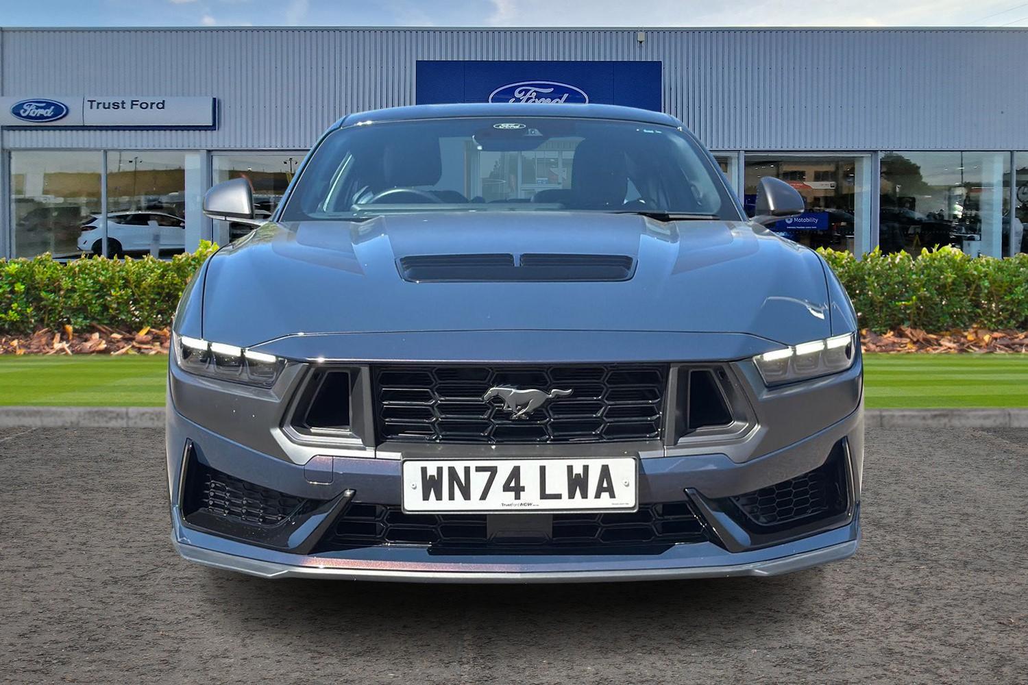 Ford MUSTANG Photo 5