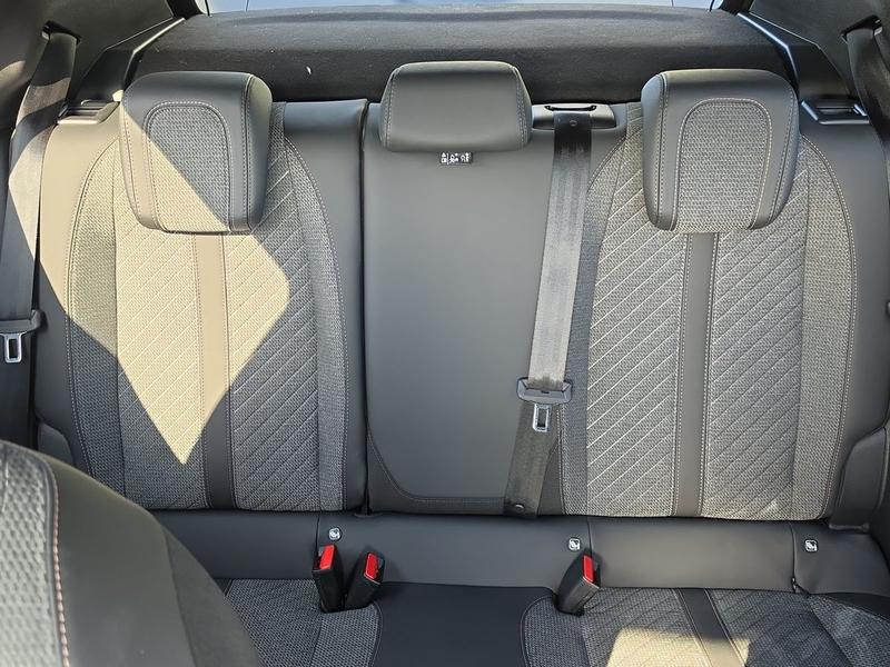 Used Peugeot 2008 KM25UPP 29