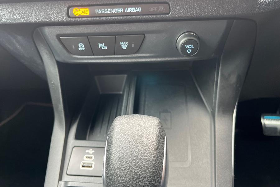 Ford PUMA Photo autoimg-92a02877511682782556d8e1e9207be26079e4a4.jpg