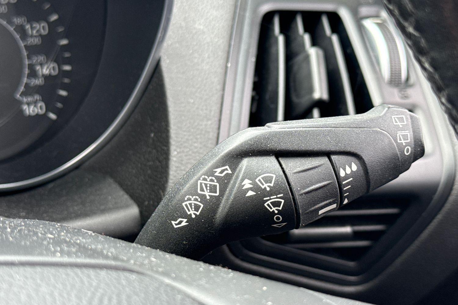 Ford C-Max Photo 14