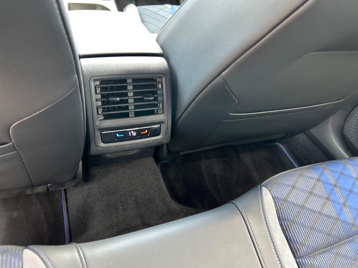 Volkswagen Golf Photo autoimg-92a66b849ee8688f23d65d2d488c550ee648aa99.jpg