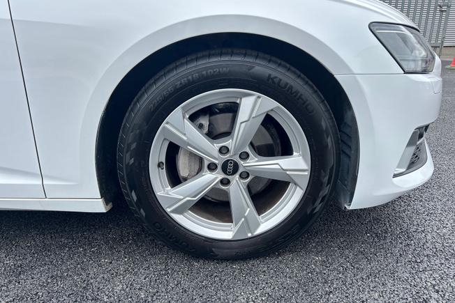 AUDI A6 Saloon Photo 5