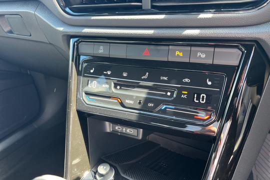 Volkswagen T-roc Photo autoimg-92ae0efeb6fd2b2e21da72153a7bb3b8196e2647.jpg