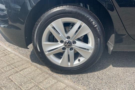 Volkswagen Golf Photo autoimg-92b97211a23d9fe855a408c54686070d17207beb.jpg