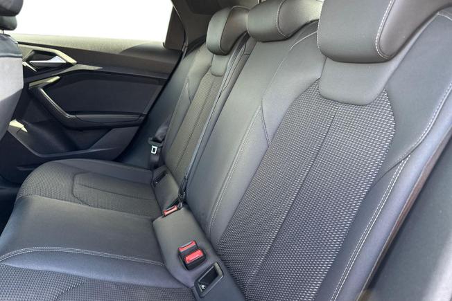 AUDI A1 Photo 9