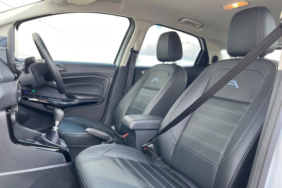 Ford ECOSPORT Photo autoimg-92bcee66375ff1e955c3cb14546f514b97d2fb85.jpg