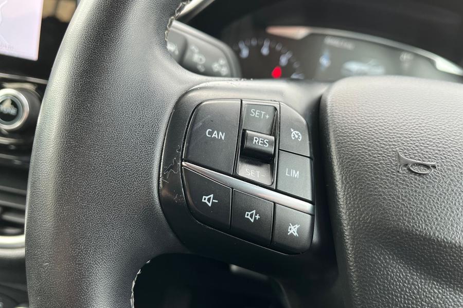 Ford Fiesta Photo autoimg-92bd416f7833a230c4e756a40baa35897a7a2fbe.jpg
