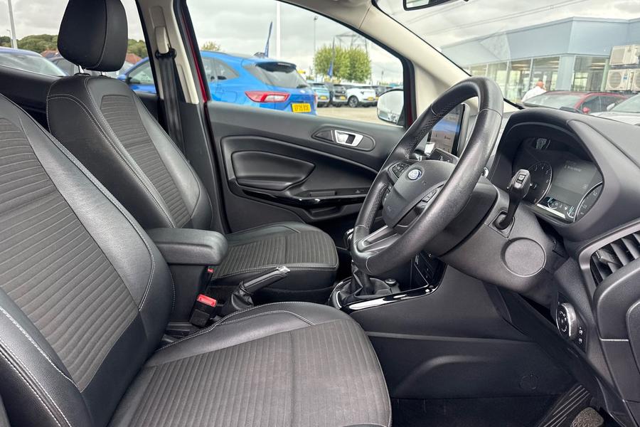 Ford ECOSPORT Photo autoimg-92be3df0dce6ebb8999e21d5383e669f3f244feb.jpg