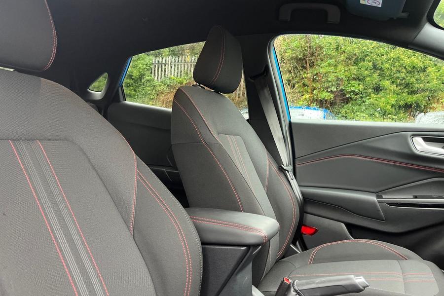 Ford Puma Photo autoimg-92c3eb9d5da499e13b03ca65ba533bd9419b4faa.jpg