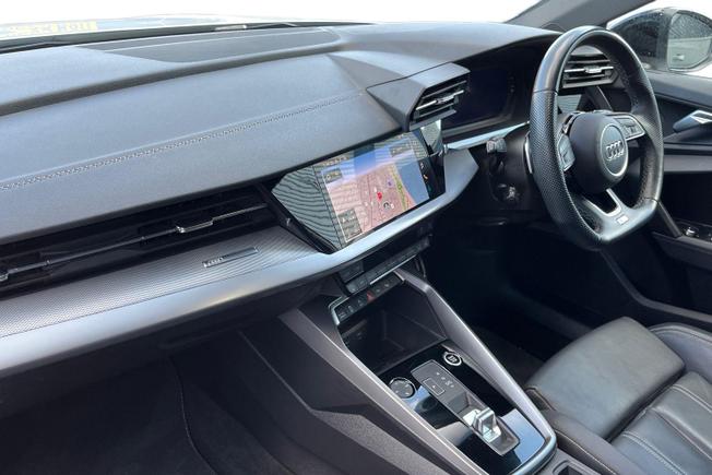 AUDI A3 Photo 2