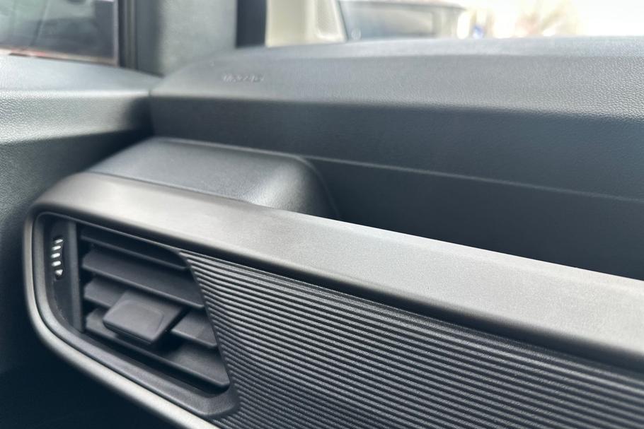 Used Ford TRANSIT COURIER CX74FRZ 18