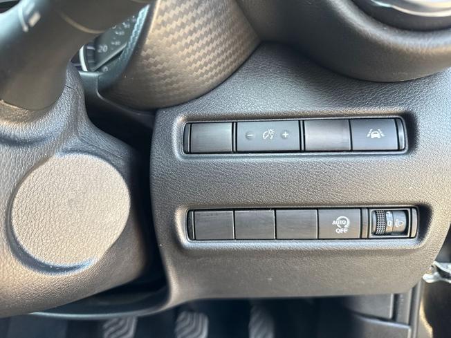 NISSAN Juke Photo 27