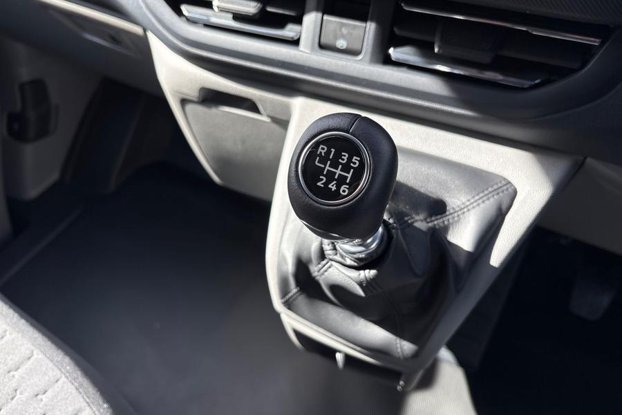 Ford TRANSIT CUSTOM Photo autoimg-92ca78a5fef792468fb2f52e2c17be74e71f48cb.jpg