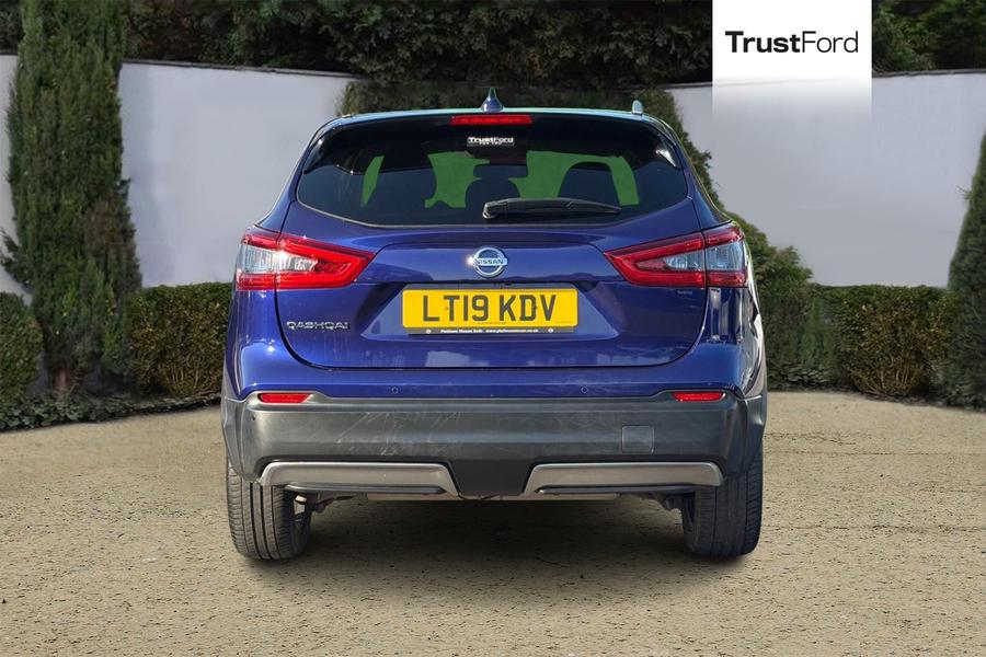 Nissan QASHQAI Photo autoimg-92d2207cb5537efd3768cc73087f42b0d312ed9a.jpg