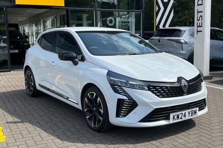 2024 RENAULT CLIO HATCHBACK TECHNO 11,109 MILES AUTOMATIC 2024 KW24YBM ONLY 16,295 FINANCE 274.64 RENAULT... photo