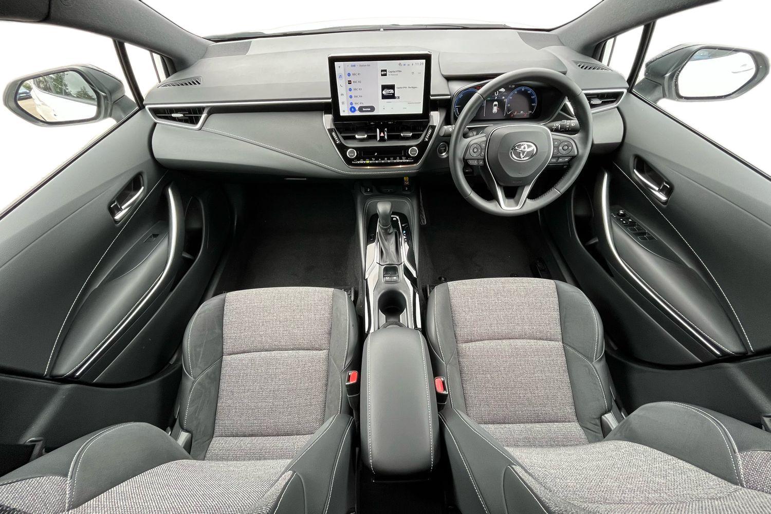 Toyota Corolla Photo 9