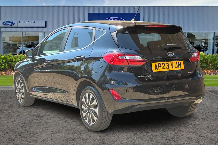Ford FIESTA Photo autoimg-92d65becf609142bafb5b840fd18add019be8f31.jpg