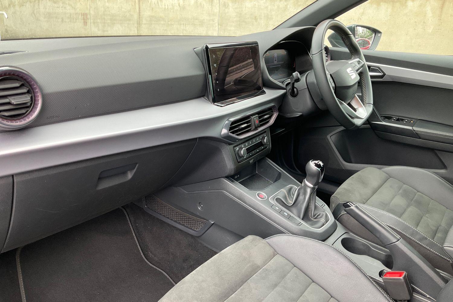SEAT IBIZA Photo 17