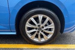Volkswagen Multivan Photo 5