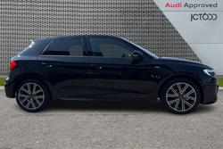 Audi A1 Photo 4