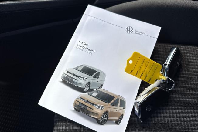 VOLKSWAGEN Caddy Photo 32