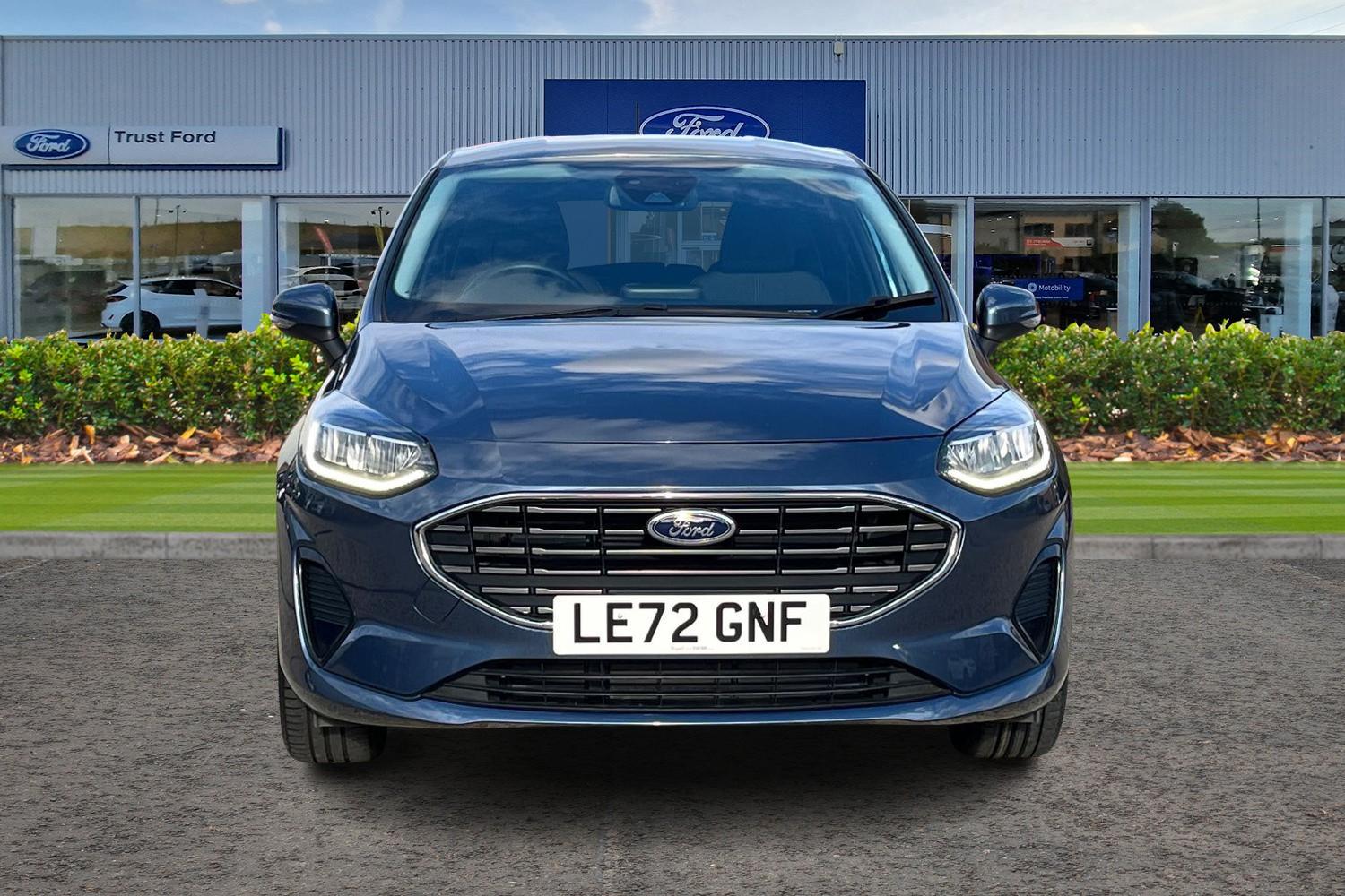 Ford Fiesta Photo 5