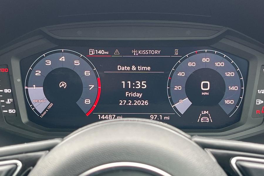 Audi A1 Photo autoimg-92f1bf8ef3b447137e8d05c0fed5131348268a50.jpg