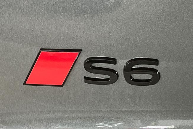 AUDI A6 Photo 33