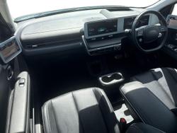 HYUNDAI Ioniq 5 Photo 2