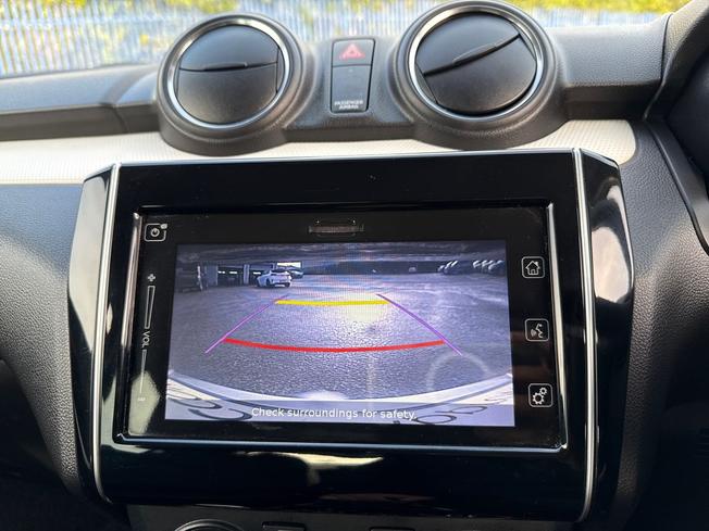 SUZUKI Swift Photo 43