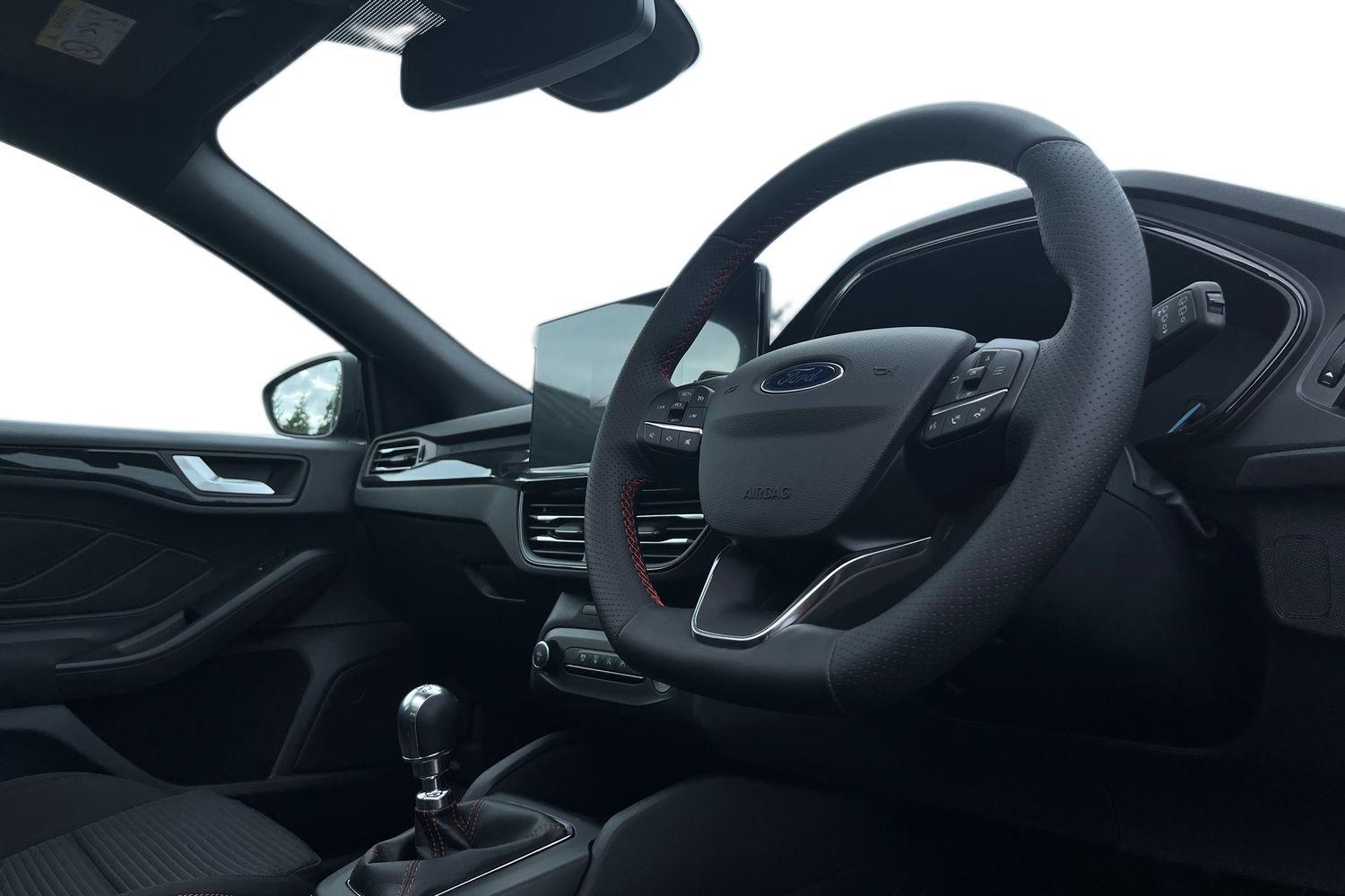 Ford Focus Photo 8
