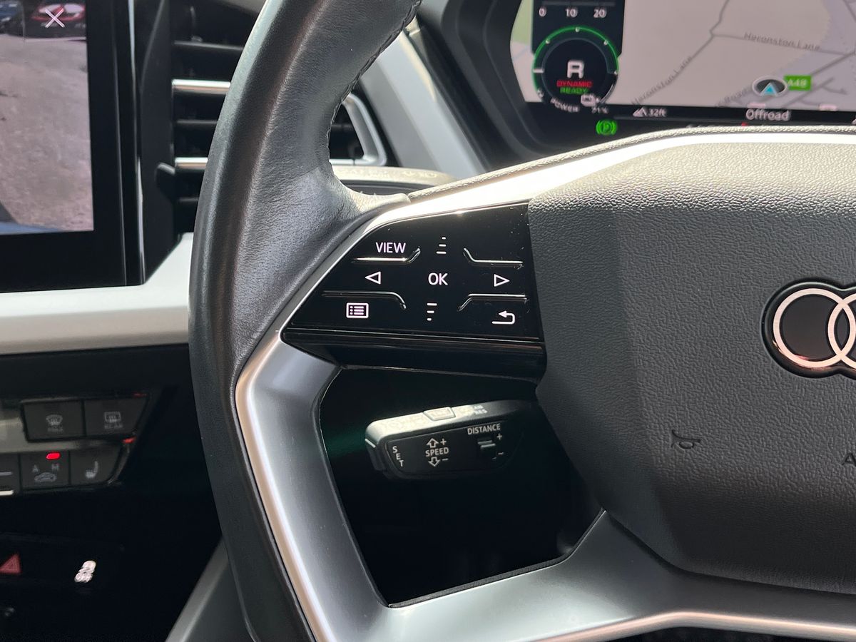 Audi Q4 e-tron Photo 15