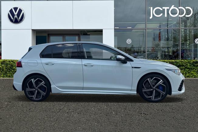 Volkswagen Golf Photo 4
