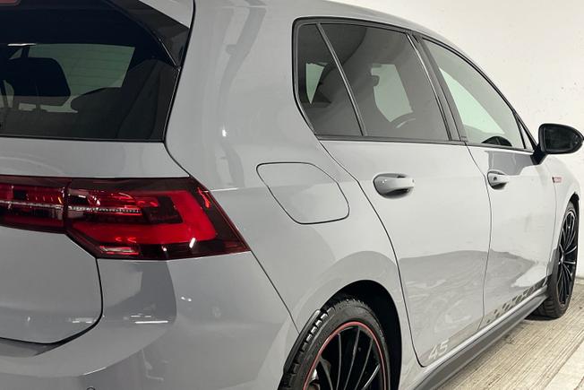 VOLKSWAGEN Golf Photo 34
