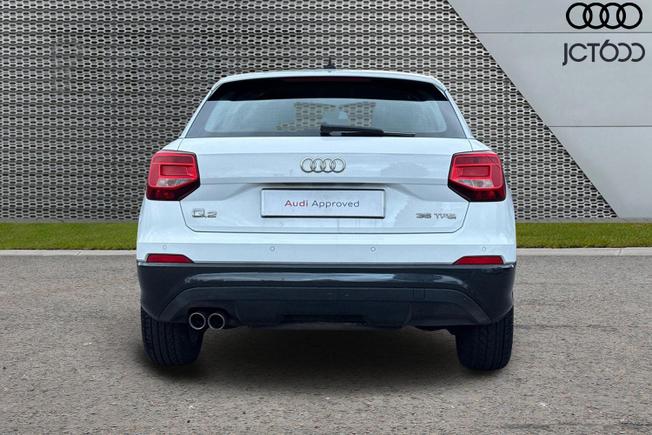 AUDI Q2 Photo 7