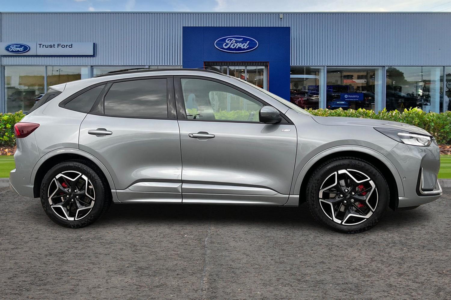 Ford Kuga Photo 2