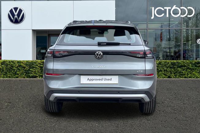 VOLKSWAGEN T-Roc Photo 7