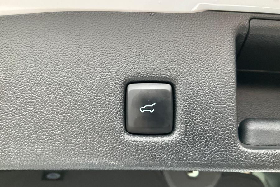 Ford KUGA Photo autoimg-930e6d59235e9abe76c5b2903b7b9bf6364d06fa.jpg